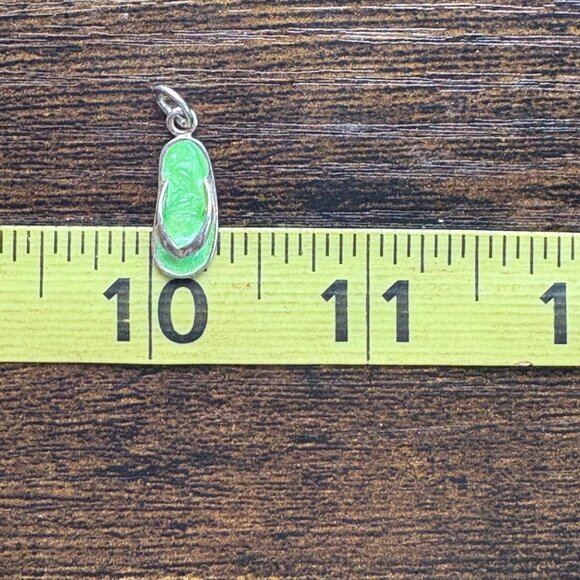 VTG Sterling Silver 925 Green Enamel Flip Flop Sandal Charm Size 0.75" Length - Picture 8 of 9